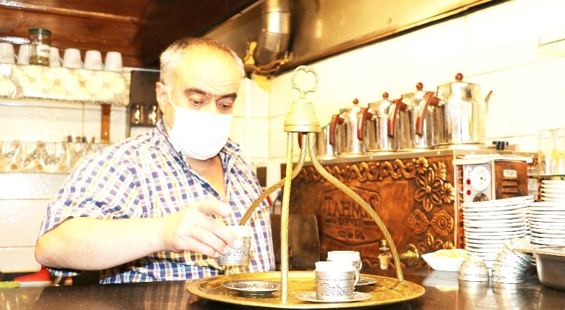 Tahmis kahvesi de kapılarını açtı