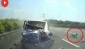 Taklalar atan otomobilden dışarı fırladı