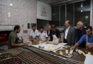Taksicilerle sohbet ettiler