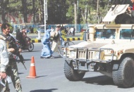 Taliban, Afganistan'da dokuzuncu vilayet merkezinde kontrolü ele geçirdi