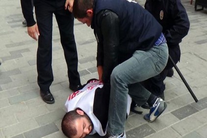 Talimhane Caddesi&#039;nde 12 kişiye gözaltı