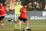 Taraftarlar antrenmana yoğun ilgi gösterdi