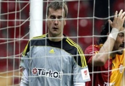 Taraftarlar Karcemarskas için ayaklandı