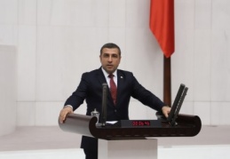 Tarım arazilerinin sulama sıkıntılarını meclise taşıdı