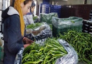 Tarladan 4,5 TL'ye çıkıyor, tezgahta fiyatı uçuyor