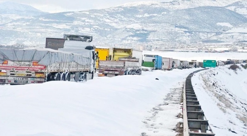 Tarsus-Adana-Gaziantep Otoyolu Nurdağı kesimi kontrolü olarak açıldı