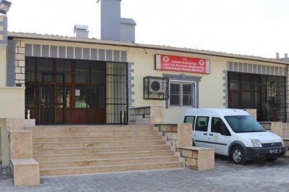 Tartıştığı arkadaşını bıçaklayarak öldürdü 