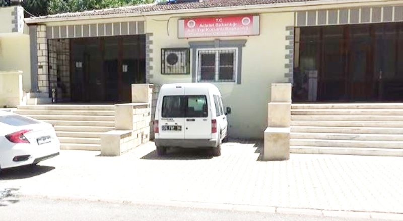 Tartıştığı arkadaşını pompalı tüfekle vurarak öldürdü