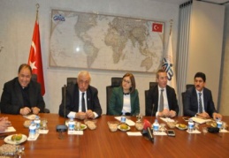 Tasarımcılar baklava ve fıstık ambalaj tasarımı için yarışıyor