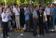 Taşeron çalışan işçiler, maaşları gecikince eylem yaptılar