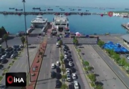 Tatilciler iskelelere akın etti