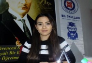 Tatilde yapılacak en güzel şeyden biri bol bol kitap okumaktır
