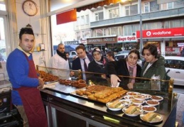 Tatlıcılar, yağ, un ve tüpe gelen zamdan şikâyetçi