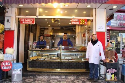 Tatlıcılar, yağ, un ve tüpe gelen zamdan şikâyetçi&#8232;