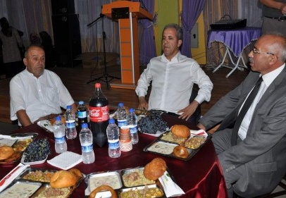 Tayyar iftar yemeğine katıldı