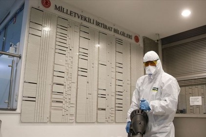 TBMM'ye Mart sonuna kadar ziyaretçi kabul edilmeyecek