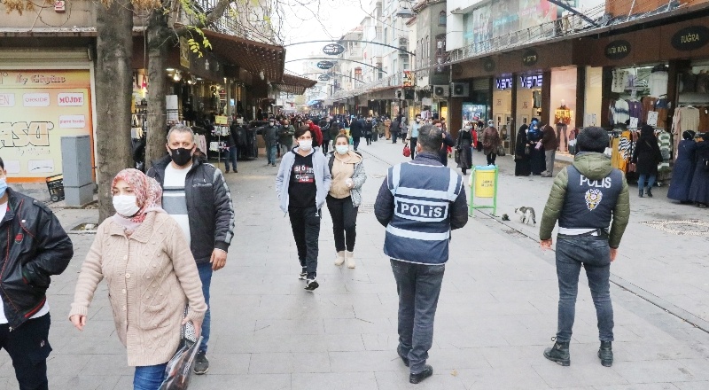 Tedbirleri ihlal eden 588 kişiye para cezası