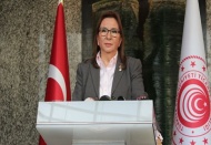 'Tek kullanımlık tıbbi maskelerde ilave gümrük vergisini kaldırdık'