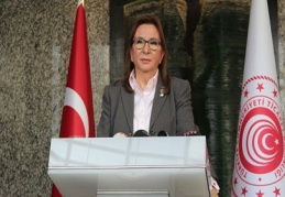 'Tek kullanımlık tıbbi maskelerde ilave gümrük vergisini kaldırdık'