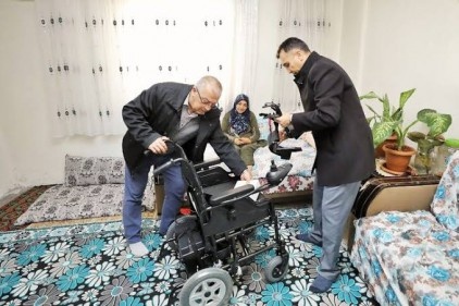Tekerlekli sandalye armağanı, büyük mutluluk yaşattı