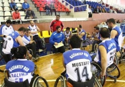 Tekerlekli Sandalye Basketbol Takımı, takdir topluyor
