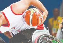 Tekerlekli sandalye basketbolda Türkiye yenildi