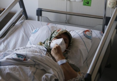 Tekirdağ'da tedavi altına alınan depremzede kadın: "Depremde 9 yakınımızı kaybettik"