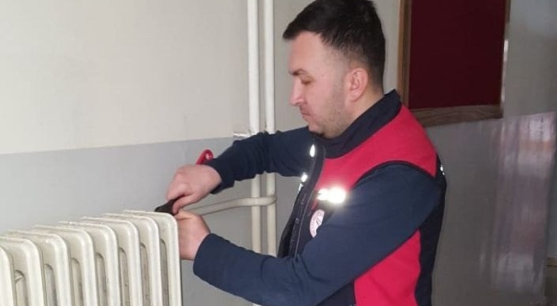 Teknik çözüm ekibi, okulları eğitime hazırladı