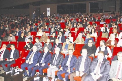 Teknolojik gelişmeler hayatımızın tam ortasında kendine yer bulmakta