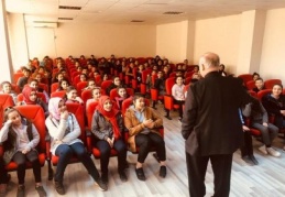 Teknolojinin sirayet ettiği toplumlarda kişiler arası iletişim giderek zayıflıyor