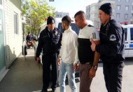 Teksas kovboyları silahla birbirine girdi