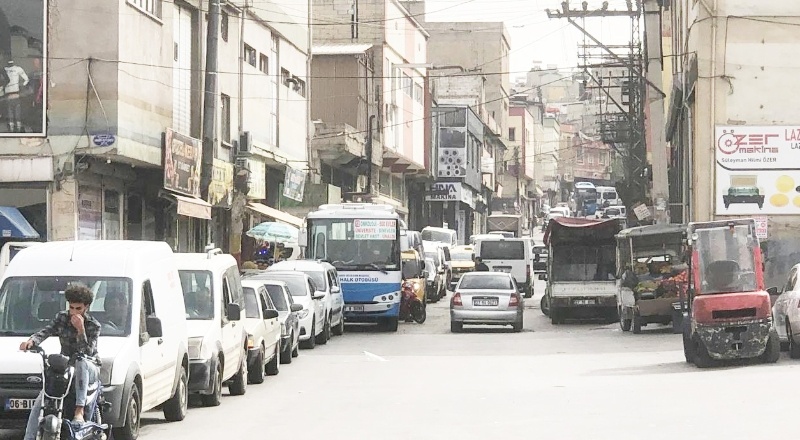 Teksilkent Mahallesi’nde madde bağımlısı hırsızlar cirit atıyor