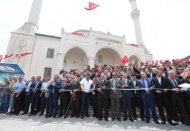 Tekstil Kent Ensar Cami hizmete açıldı
