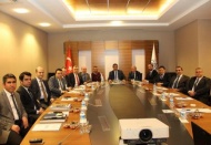 Tekstil vazgeçilmezler arasındaki yerini koruyor