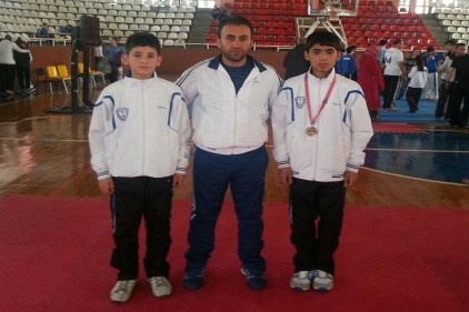 Tekvando takımından 2 sporcu dereceye girdi