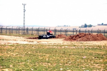 Telabyad sınırı askeri güvenlik bölgesi ilan edildi