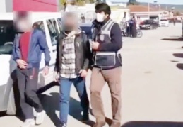 Televizyonu kucağına alıp kaçan hırsız yakalandı