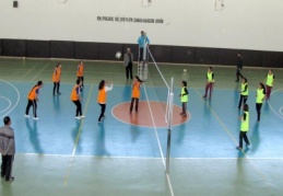 Temel eğitim okulları arası spor müsabakaları başladı