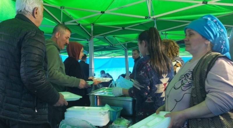 Tepebaşı'ndan İslahiye’de 5 bin kişilik kahvaltı ve sıcak yemek servisi