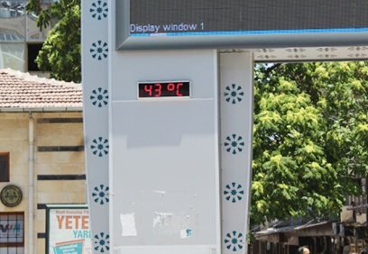 Termometreler 43 dereceyi gösterdi