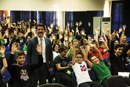Test Çözme Teknikleri Semineri büyük ilgi gördü