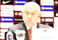 TFF Başkanı Nihat Özdemir'den naklen yayın açıklaması