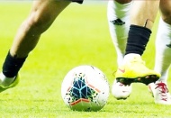 TFF: Semptomsuz kişiler 10. günkü testlerinin negatif olması halinde 11. gün sahalara dönebilecek