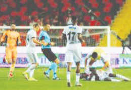 TFF'den Fabrice Nsakala için geçmiş olsun mesajı