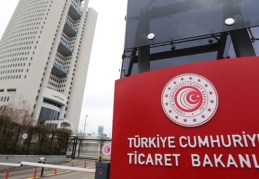 Ticaret Bakanlığı'ndan ihracatçılara yeni bir rota: Fiziki ve sanal fuarlar bir arada