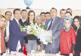 Ticaret Lisesi öğretmenlerini ziyaret ettiler