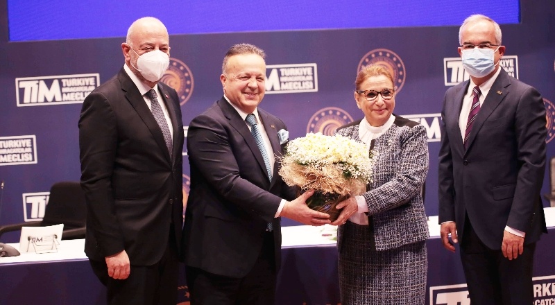TİM Başkanı Gülle: “İhracatta 200 milyar doları aşma zamanı geldi”