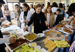 Tıp Fakültesi öğrencileri yararına kermes düzenlendi