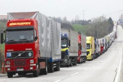 TIR karnesi sayısı azaldı