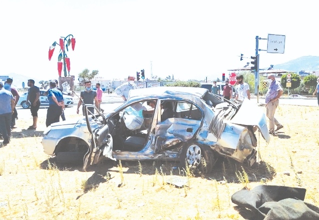 TIR, otomobili ezdi